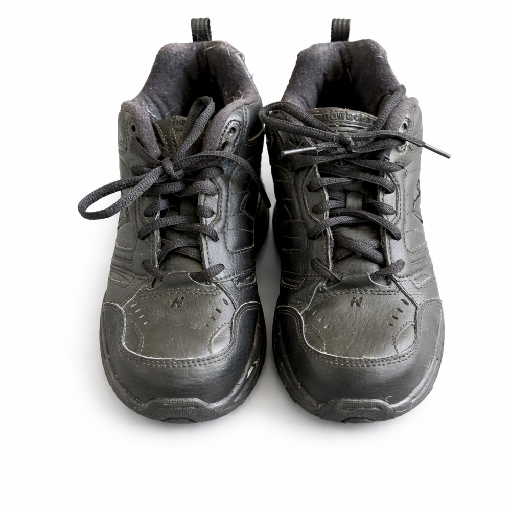 New Balance black athletic sneakers
Women’s size 5 (EU 37.5 / UK 4.5)